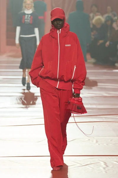 Look 41